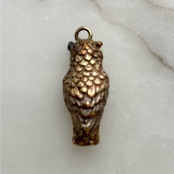 Mini Owl Charm for Bracelet or Necklace, Clear Stones, Brass/Copper/Gold Colours - Picture 3 of 3